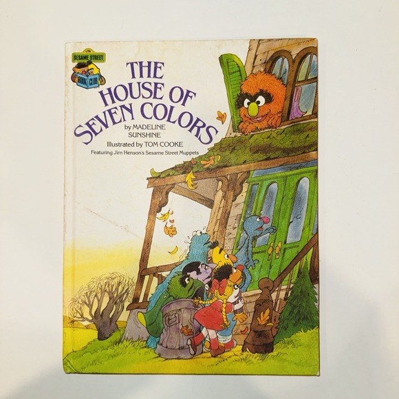 Other - Vintage 1985 Sesame Street Book Club "The House of Seven Colors" Hardcover